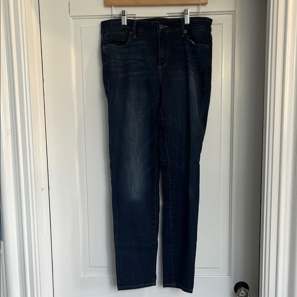 Lucky Brand Denim - Lucky Brand Dark Indigo Women's Straight Leg Jeans